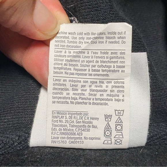 Champion hoodie women’s Size Large Black with logo Reverse Weave Hoodie - Picture 13 of 15